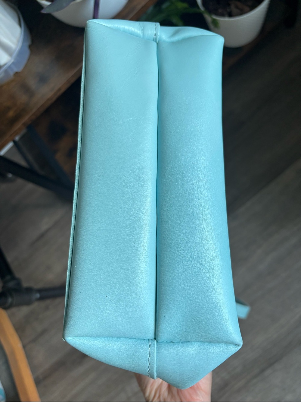Portland Leather Goods Mini Crossbody tote in light blue - Picture 6 of 7